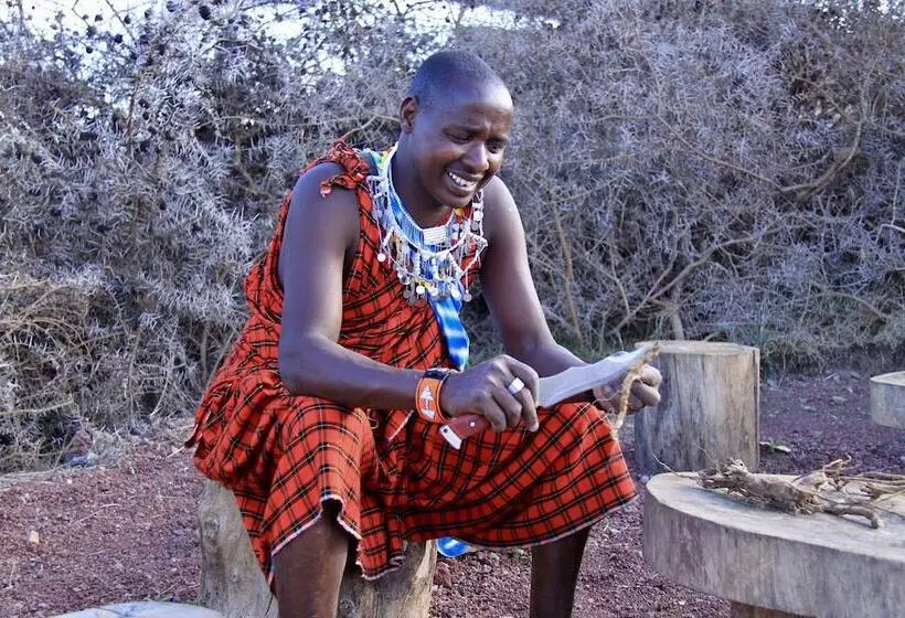هتل Osiligilai Maasai Lodge