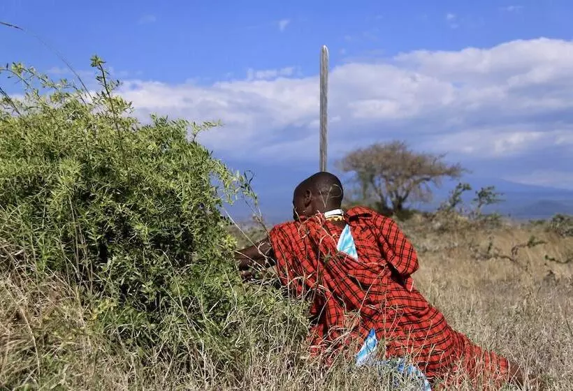 هتل Osiligilai Maasai Lodge