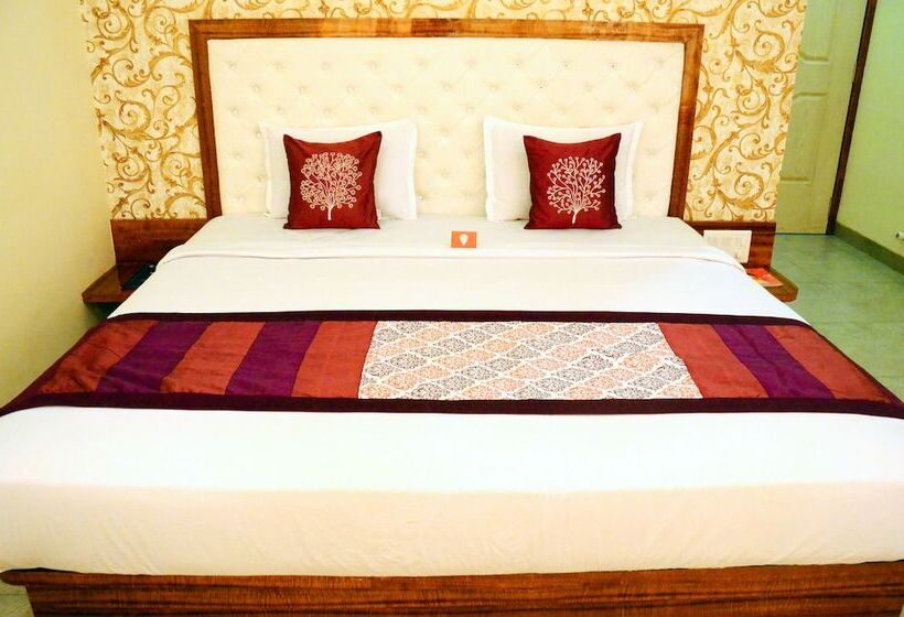 ホテル Panchgani Holiday Home By Oyo Rooms