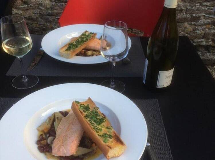 Les Rochers Chambres D Hôtes