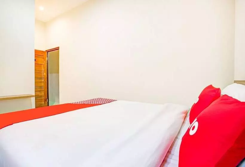 ホテル Oyo 3462 Cimindi Residence