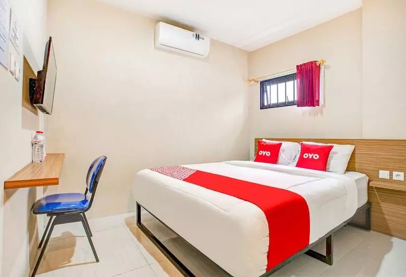 ホテル Oyo 3462 Cimindi Residence
