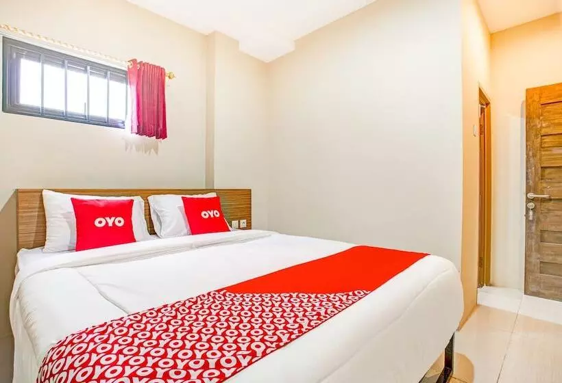 ホテル Oyo 3462 Cimindi Residence