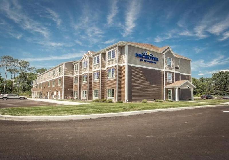 Microtel Inn & Suites By Wyndham Amsterdam