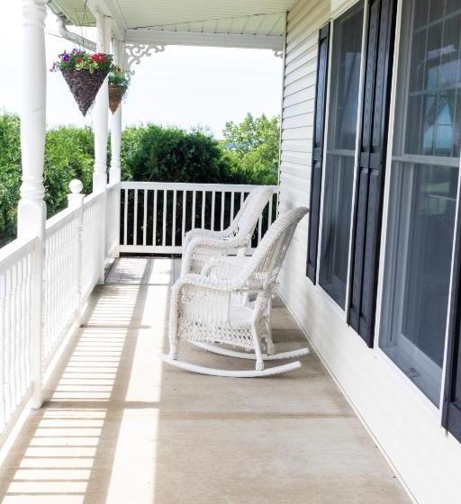 ベッドアンドブレックファースト Hillside Villa Ohio