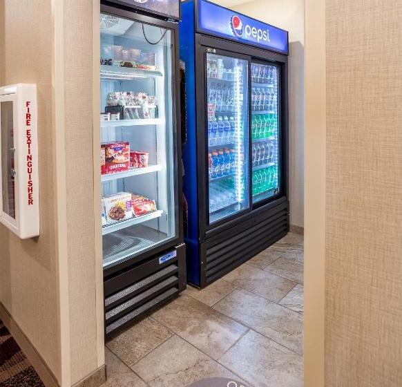 فندق Cobblestone Inn & Suites  Brookville