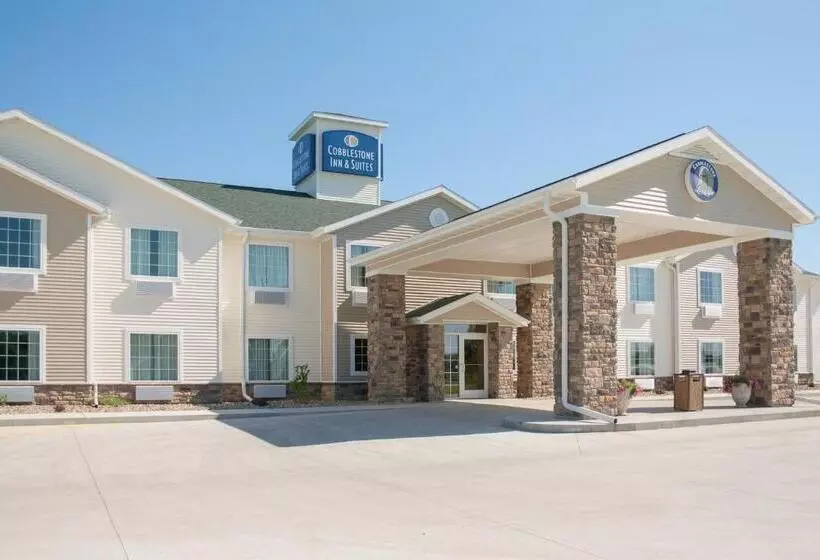 Hotelli Cobblestone Inn & Suites  Brookville