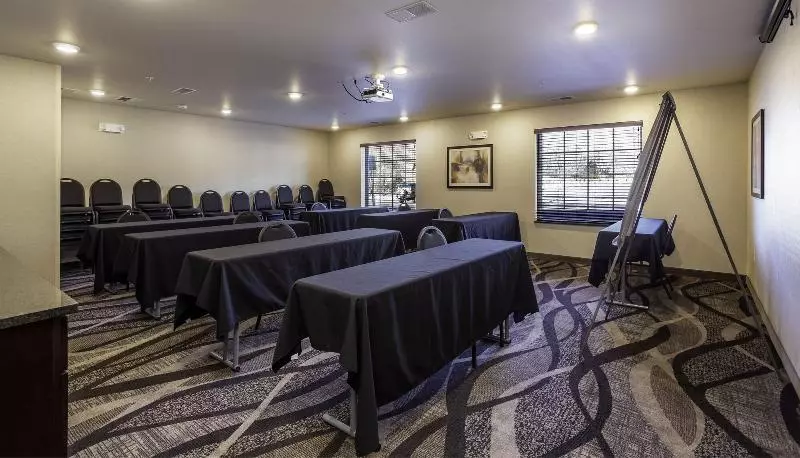 ホテル Cobblestone Inn & Suites Brookville