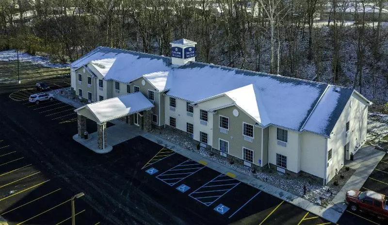 ホテル Cobblestone Inn & Suites Brookville