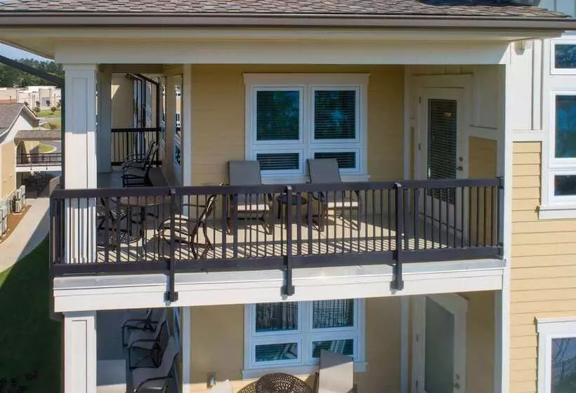 ホテル Lakeside Lodge Clemson