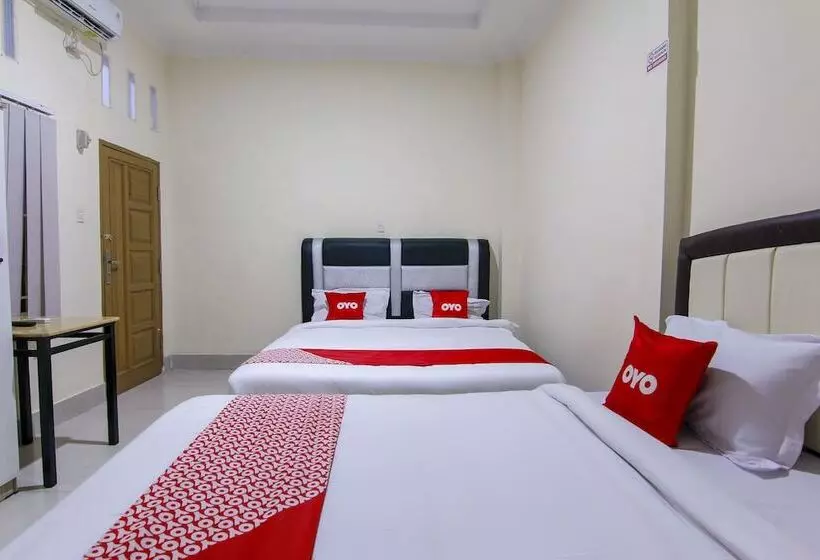 Hotelli Oyo 3334 Ratu Residence