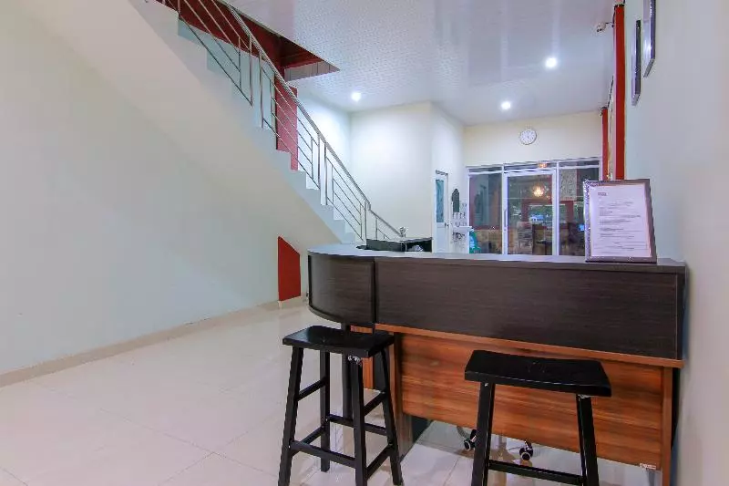 Hotelli Oyo 3334 Ratu Residence