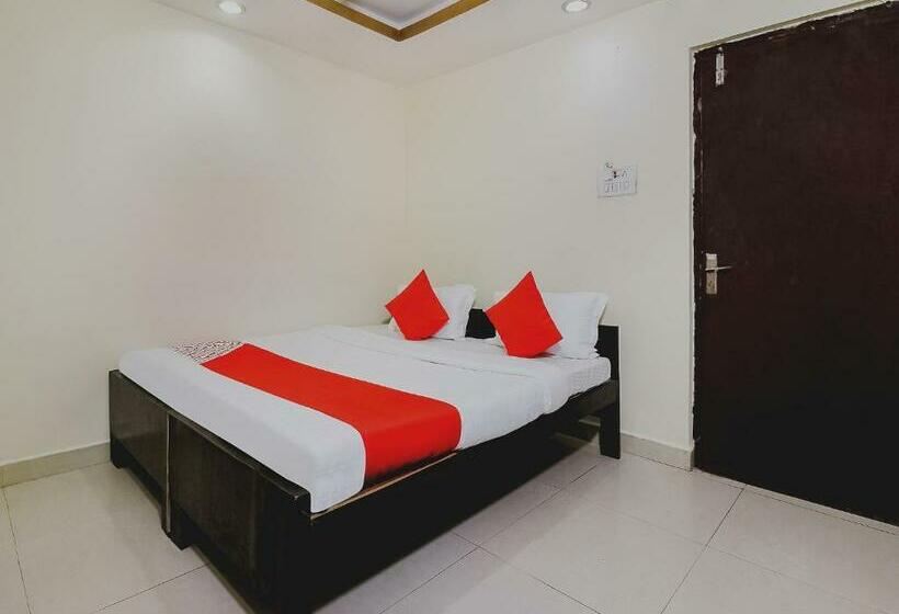 هتل O Pradhann Home Stay