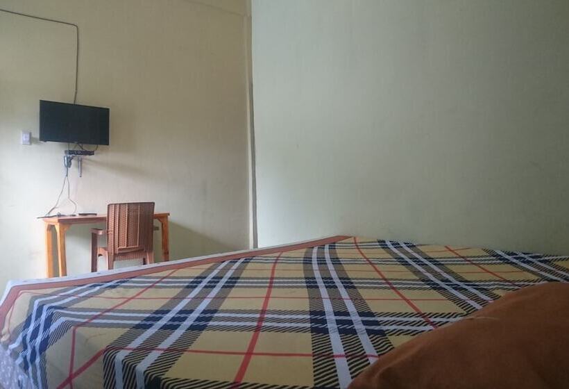 בית מלון כפרי Purnama Raya Guest House