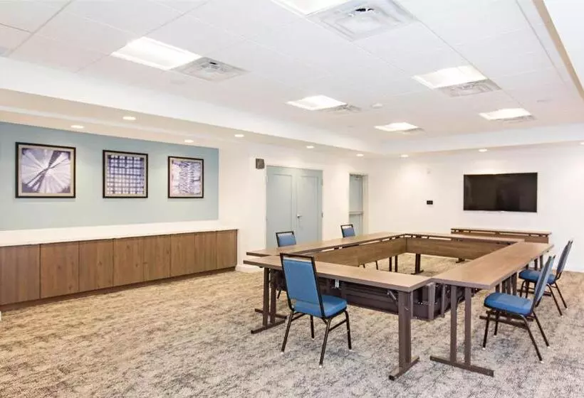 هتل Staybridge Suites   Denver North   Thornton, An Ihg