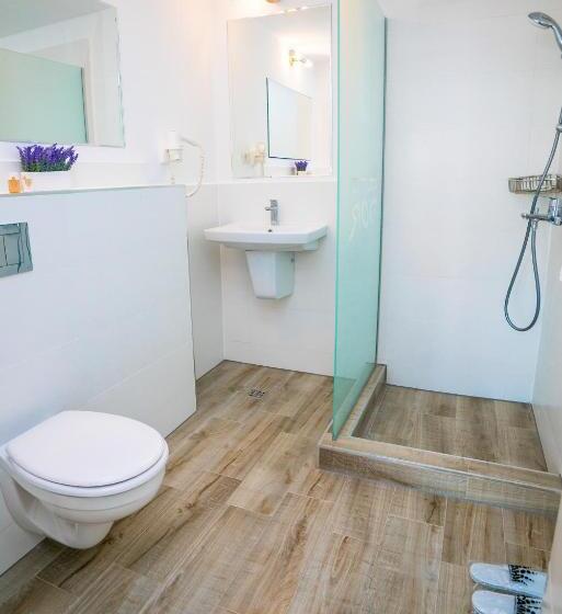 호텔 Club Waves   Vama Veche