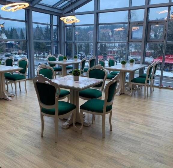 پانسیون Park Luxury Rooms