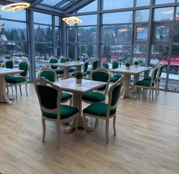پانسیون Park Luxury Rooms