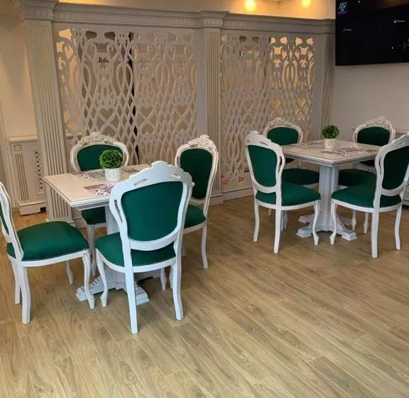 پانسیون Park Luxury Rooms