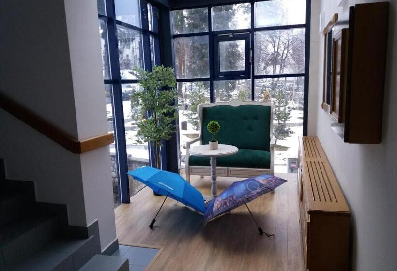 پانسیون Park Luxury Rooms