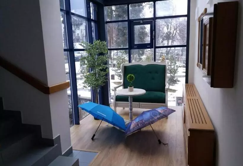 پانسیون Park Luxury Rooms
