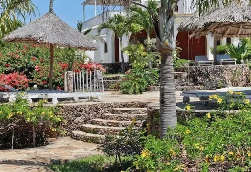 Room In B&b   Kibali Wonerful Bed & Breakfast Resort   Malindi