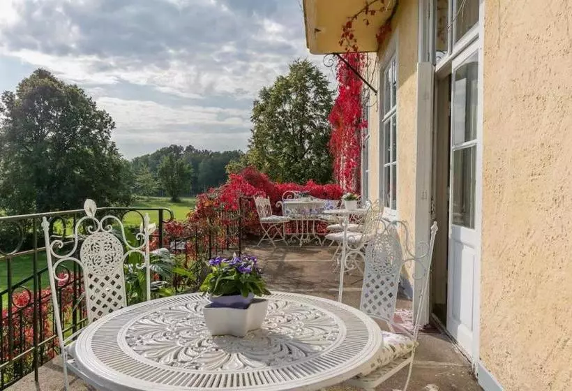 Gamleby Bed & Breakfast