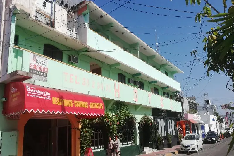 هتل Costa Maria