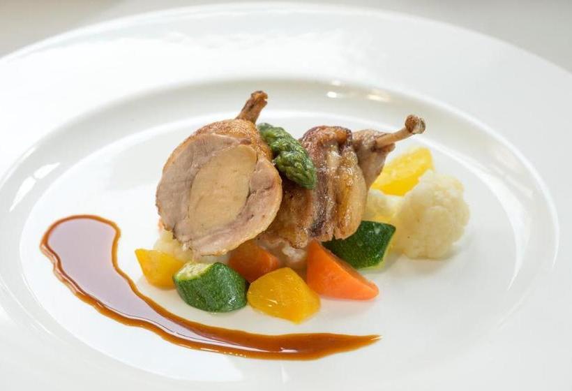 Отель La Maison Salvagny