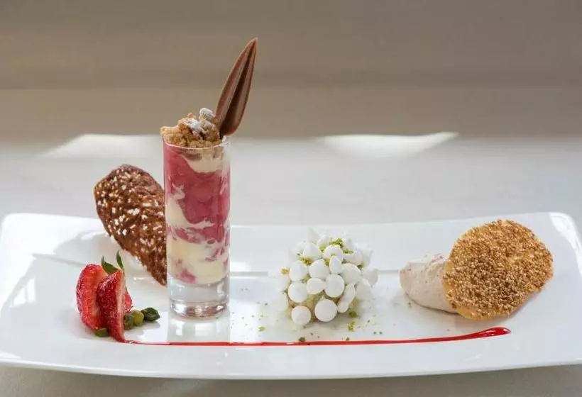 Hotelli La Maison Salvagny