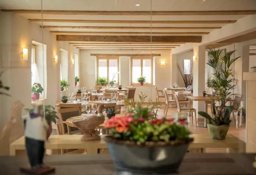 Hotelli La Maison Salvagny