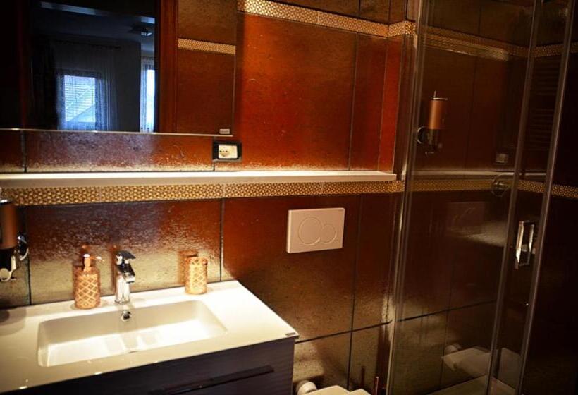 호텔 Liberty Rooms