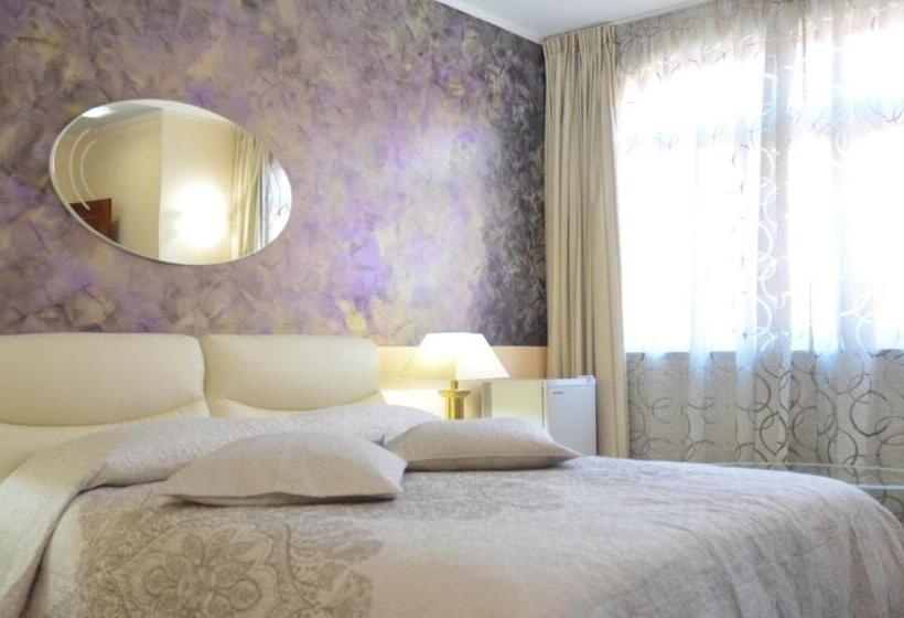 호텔 Liberty Rooms