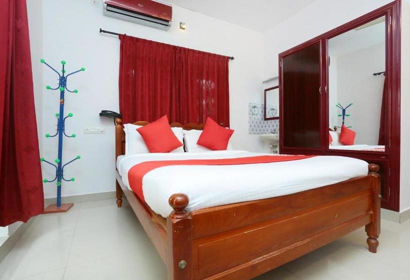 בית מלון כפרי Oyo 16717 Sreekrishna Kailas Inn