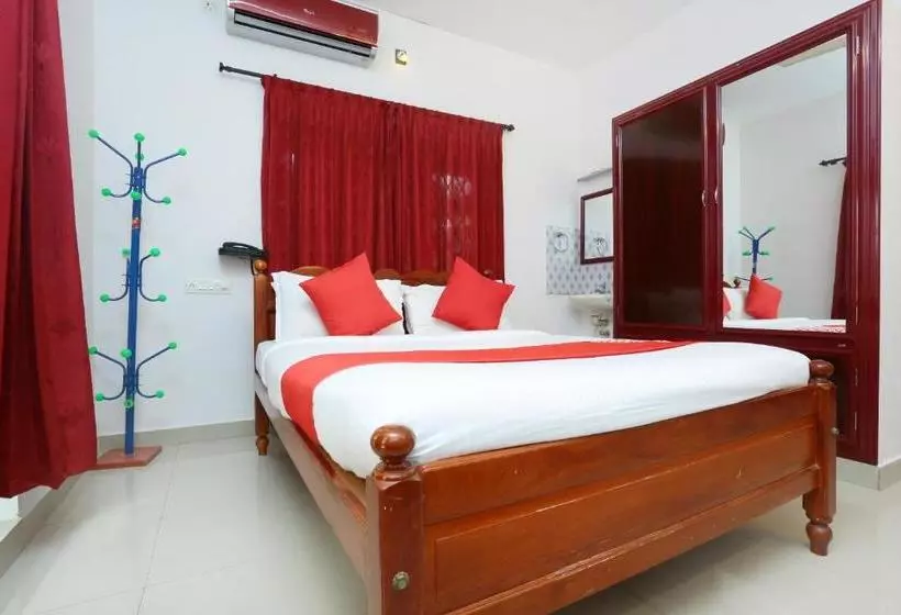 ホテル Oyo 16717 Sreekrishna Kailas Inn