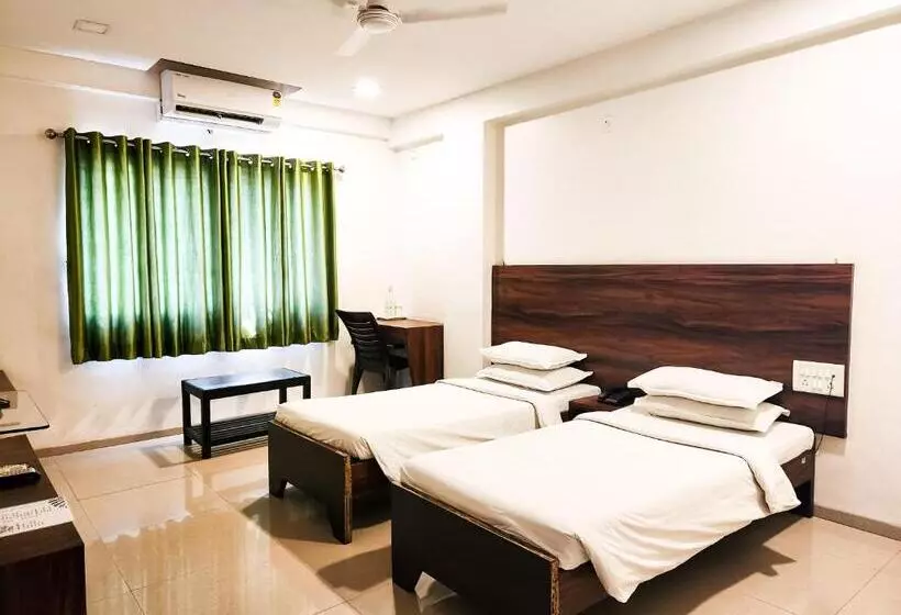هتل Rajwada Aurangabad