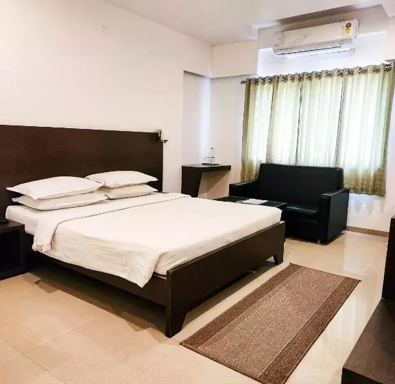 هتل Rajwada Aurangabad