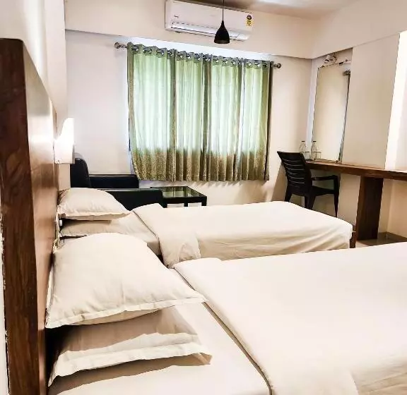 هتل Rajwada Aurangabad