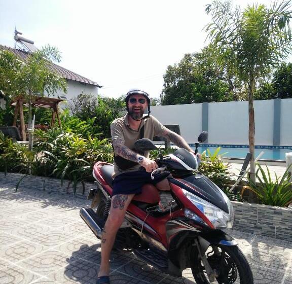 پانسیون Tây Tiến Bungalow