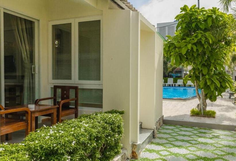 پانسیون Tây Tiến Bungalow