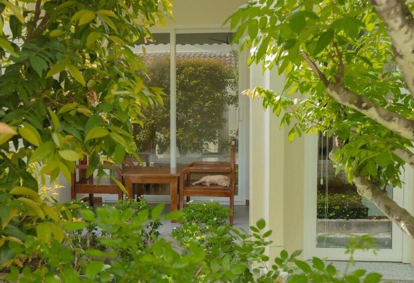 پانسیون Tây Tiến Bungalow