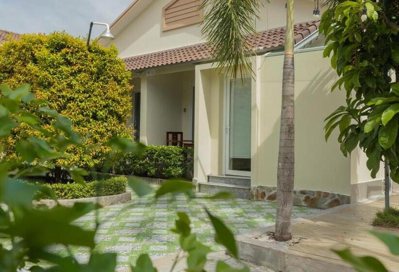 پانسیون Tây Tiến Bungalow