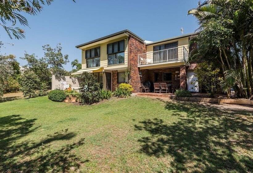 A Beach Break 1/90 Lorikeet Drive