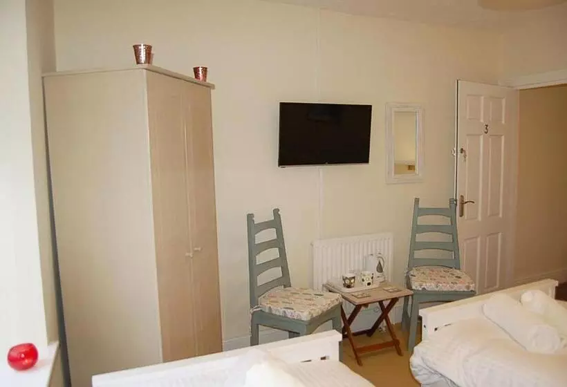 Aamiaismajoitus (B&B) Saint Cadfans Lodge