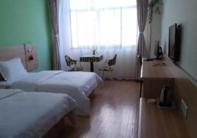 ホテル 7 Days Inn Yiyang Anhua Luoma Plaza Branch