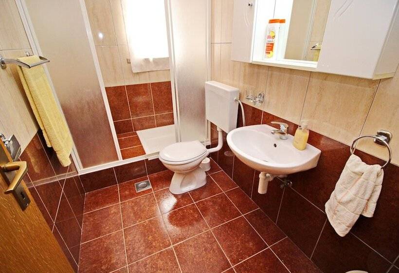 بنسيون Apartments Veselka