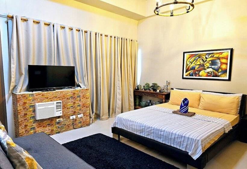 Pensionat Prs At One Palm Tree Villa Near Airport