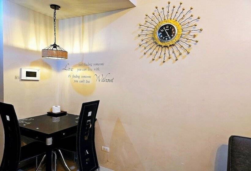 Pensionat Prs At One Palm Tree Villa Near Airport