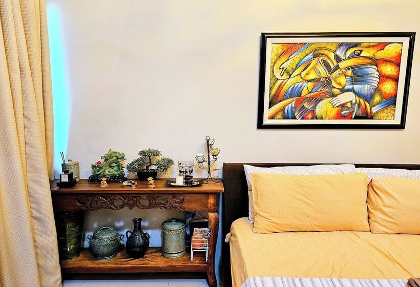 Pensionat Prs At One Palm Tree Villa Near Airport