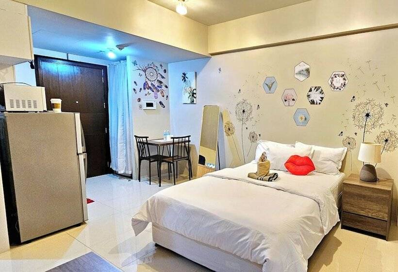 Pensionat Prs At One Palm Tree Villa Near Airport